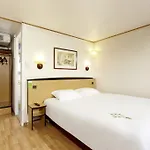 Szálloda Kyriad Lille - 3*