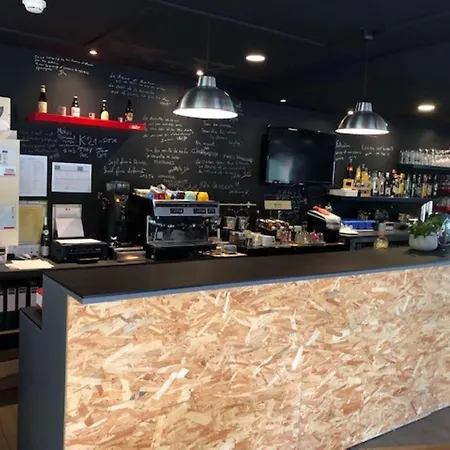 Kyriad Lille - 3* Roncq