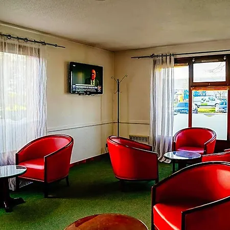 Kyriad Lille - Hotel Ronk