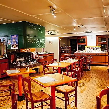 Kyriad Lille - Hotel Ronk