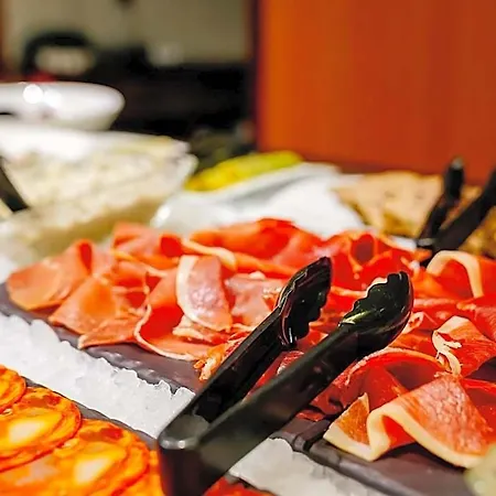 Kyriad Lille - Hotel 3*