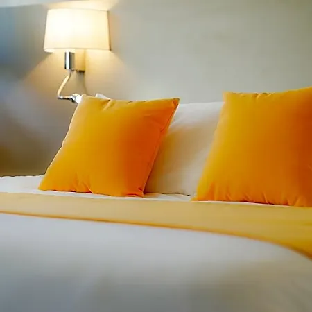 Kyriad Lille - Hotel Ronk