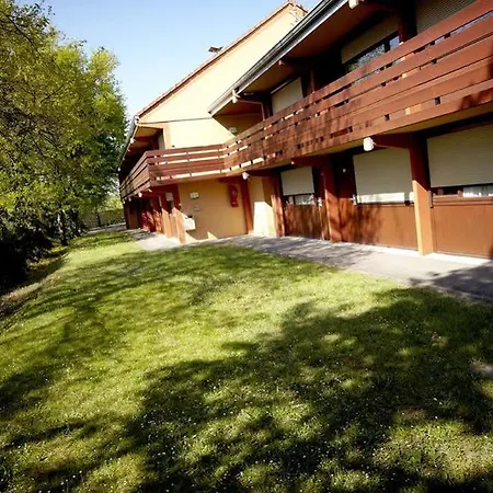 Kyriad Lille - Hotel Roncq