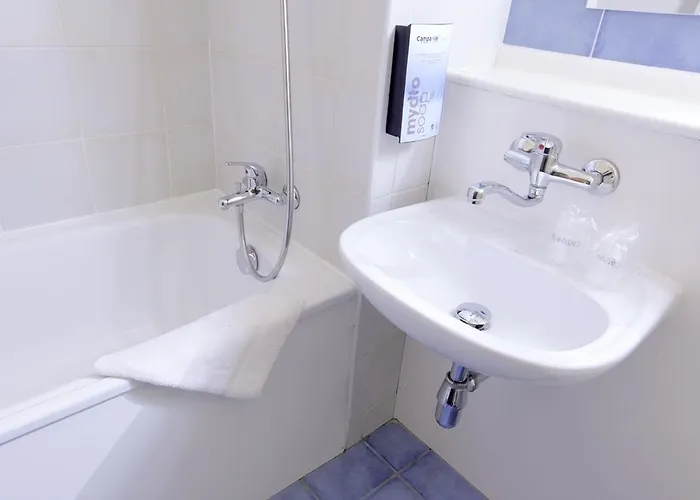 Kyriad Lille - Roncq