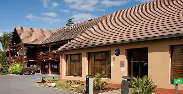 Kyriad Lille - Hotel